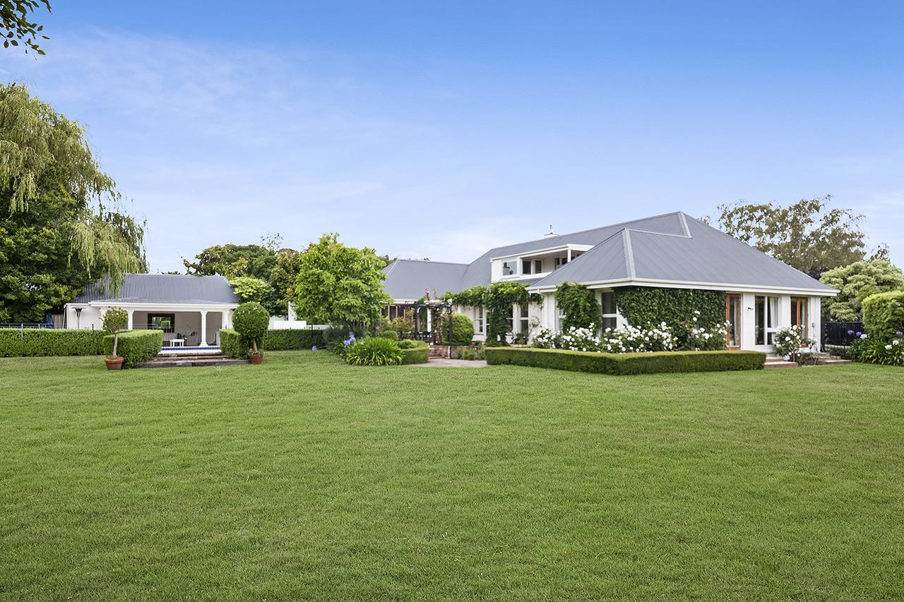 French City Mansion Villa Christchurch Exterior photo